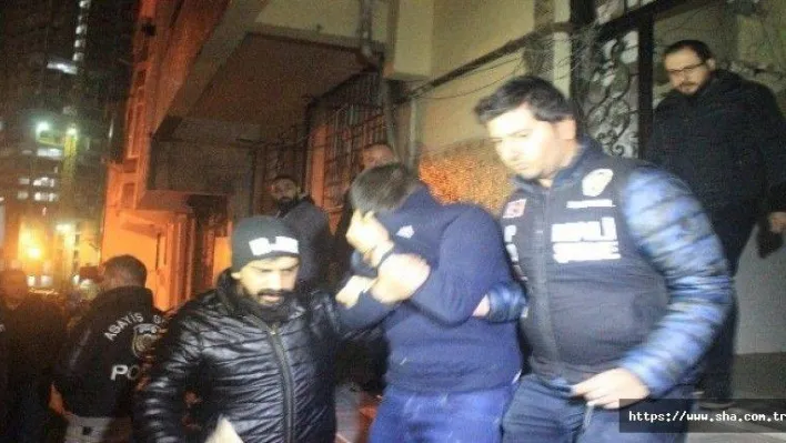İstanbul merkezli yılbaşı öncesi dev 'sahte içki' operasyonu: 200 ton sahte içki ele geçirildi