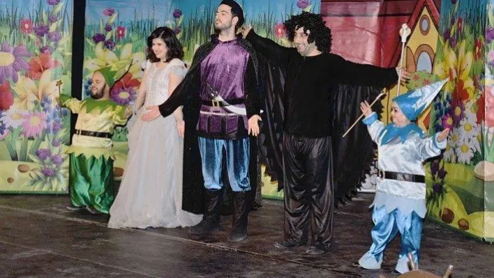 Çocuklar Uyuyan Güzeli Çok Sevdi