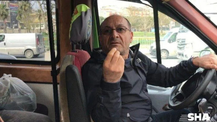 (Özel) İstanbul'da toplu taşıma denetiminde ilginç diyaloglar kamerada