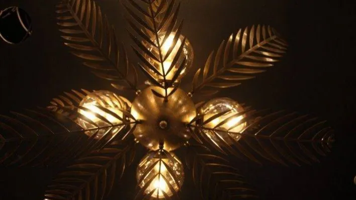 (Özel) Türkiye'nin ilk kadın aydınlatma tasarımcısından korona virüsüne inat indirim