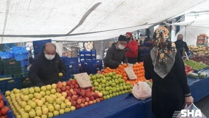 Bağcılar'da pazarlarda korona virüse karşı tek-çift uygulaması