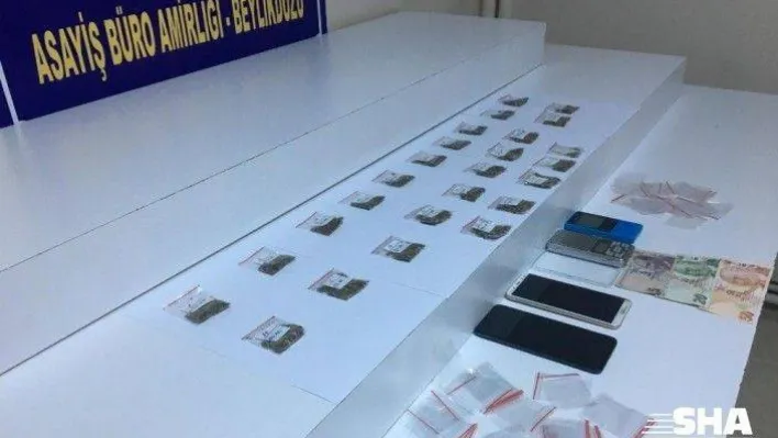 Beylikdüzü'nde uyuşturucu ticareti için iftar vaktini seçen 2 şüpheli tutuklandı