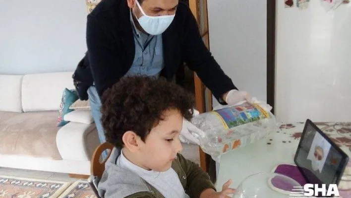 (Özel) Eve gidemeyen hemşirenin çocuğunun istediği balıkları Vefa Sosyal Destek Grubu götürdü