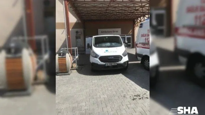 Sağlık çalışanlarına destek olmak amacıyla yemek dağıtıyorlar