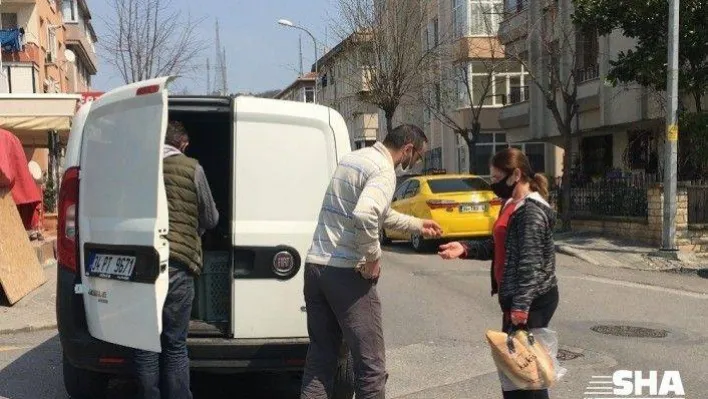 Sokağa çıkamayan vatandaşın ekmeğini fırıncılar getiriyor