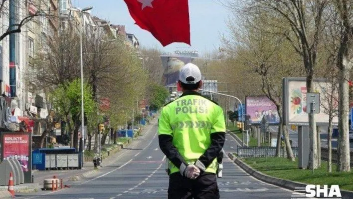 Sokağa çıkma kısıtlamasının ikinci gününde denetimler sürüyor