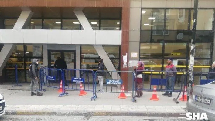 Vatandaşlar bu kez sosyal mesafe uyarılarına kulak verdi