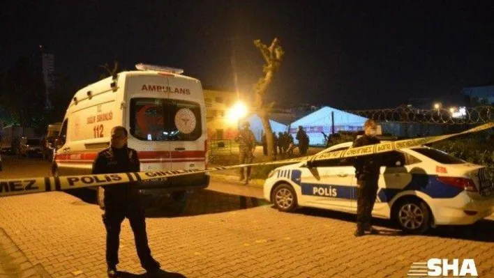 Avcılar'da boş arazide emekli polis memuru silahla intihar ederek yaşamına son verdi