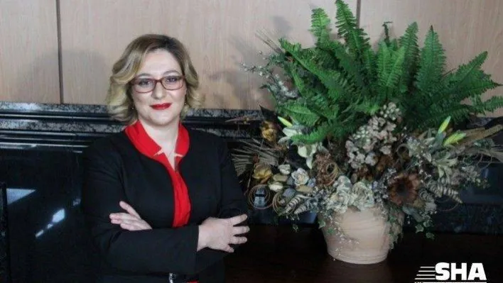 Doktor annelerden vefat eden sağlık çalışanı çocuklarına burs