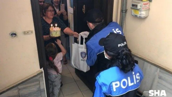 Emekli polis müdürünün annesine 'Anneler Günü' ziyareti