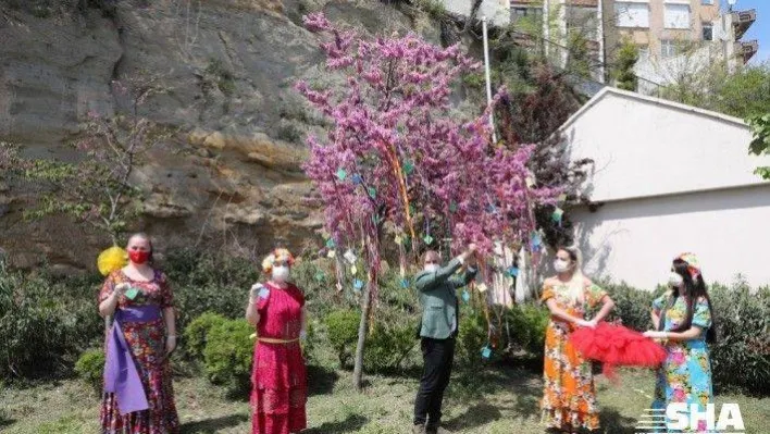 Hıdırellez'de korona virüsün sona ermesini dilediler