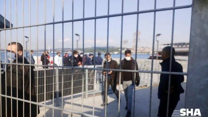 Kabataş iskelesinden denize atlayan şahıs hayatını kaybetti