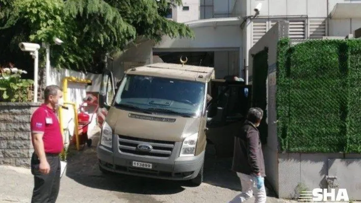 Karadayı'nın cenazesi askeri araçla Sultan Abdülhamid Han Eğitim ve Araştırma Hastanesi'ne sevk edildi