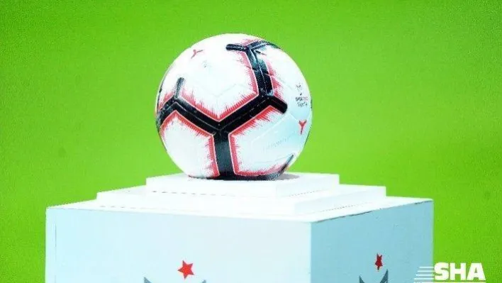 (Özel haber) Bilim Kurulu Üyesi Prof. Dr. Levent Yamanel: &quotLiglerin başlama kararına müdahil olmadık&quot