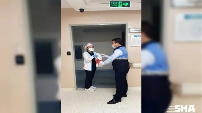 (Özel) Kısıtlama günlerinde Eymen bebeğin sütünü zabıta ulaştırıyor