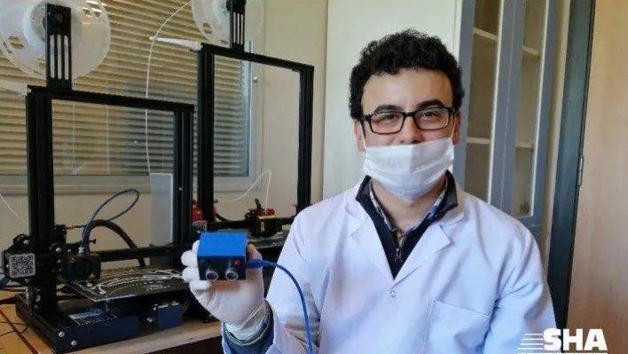 (ÖZEL) Meslek lisesinde sosyal mesafe cihazı geliştirdi