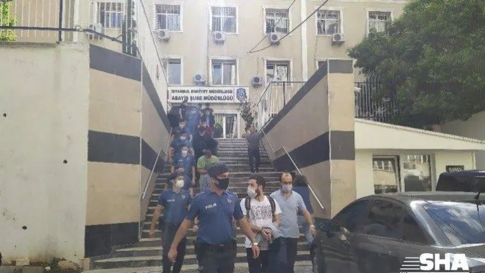 FETÖ'nün kripto yapılanması operasyonunda gözaltına alınan 15 kişi adliyeye sevk edildi