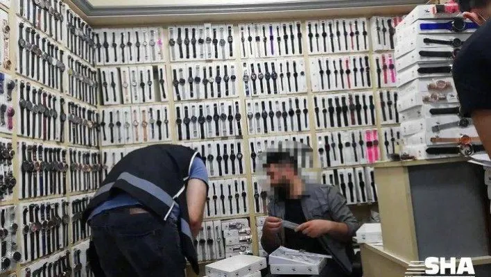 İstanbul'da kaçak saat operasyonu: 6 bin kol saati ele geçirildi