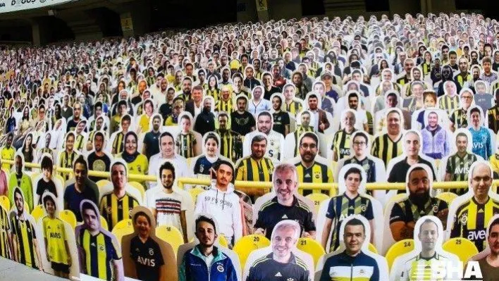 Kadıköy'de 10 bin karton taraftar hazır