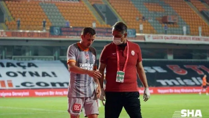 Martin Linnes oyuna devam edemedi