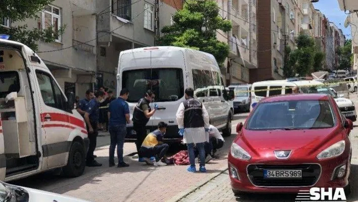 Minibüsün altından kalan 3 yaşındaki çocuk feci şekilde can verdi