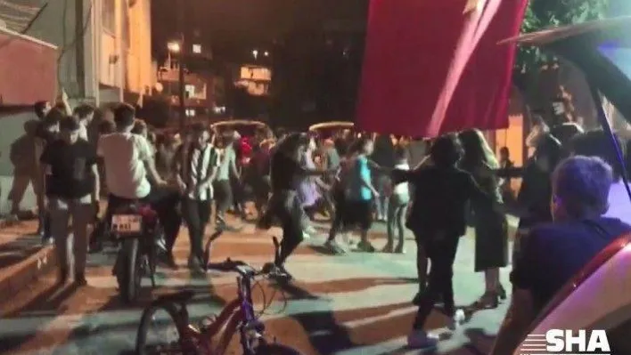 (ÖZEL)İstanbul'da asker eğlencesinde 'pes' dedirten görüntüler