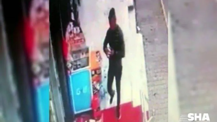 (Özel) Pendik'te büfeden cips ve dondurma çalındığı anlar kamerada