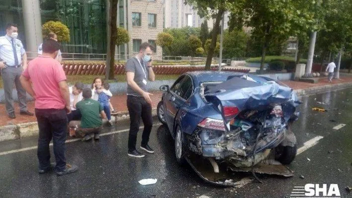 (ÖZEL) Şişli'deki kazada küçük çocuk şoka girdi