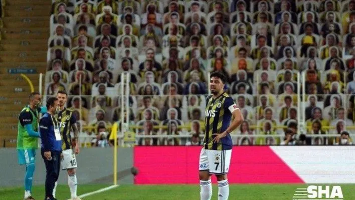 Süper Lig: Fenerbahçe: 0 - Hes Kablo Kayserispor: 0 (İlk yarı)