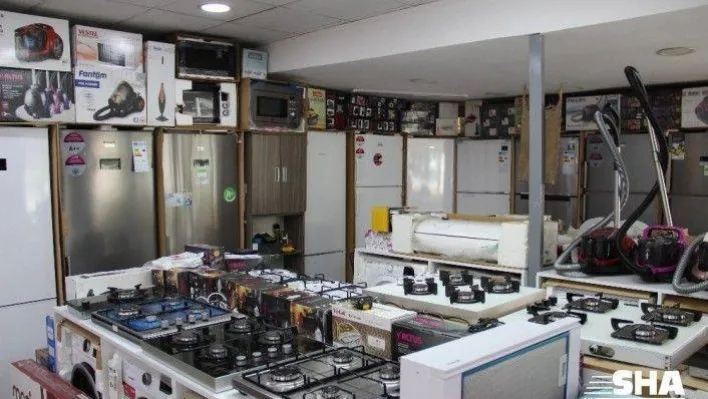 Düğünlerin başlaması beyaz eşya ve mobilya sektörünü hareketlendirdi