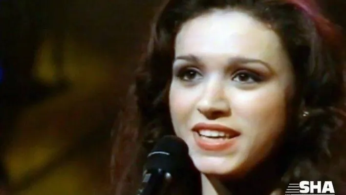 Eurovision yolculuğunun ilk başarısı sayılan Şebnem Paker yarışma sürecini anlattı