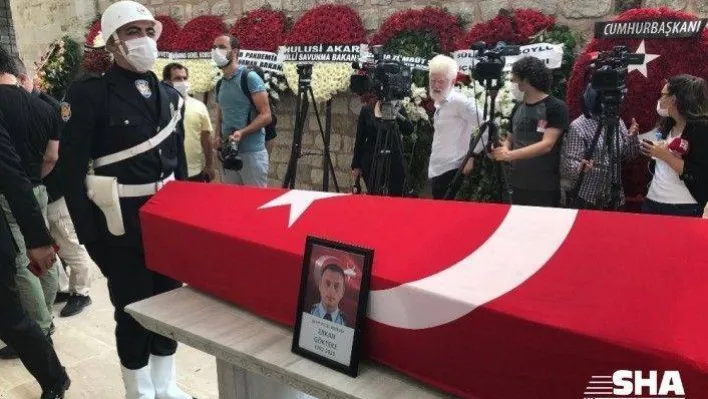 Şehit polis Erkan Gökteke son yolculuğuna uğurlandı