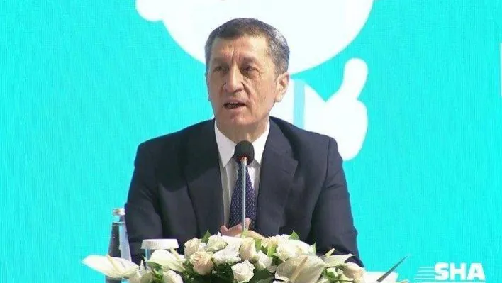 Bakan Selçuk: &quot21 Eylül'de belirli sınıflarda yüz yüze eğitimi başlatacağız'
