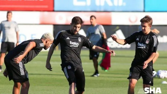 Beşiktaş'ta yeni sezon hazırlıkları devam ediyor