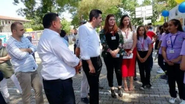 ''Beyciler Mukaddes Sönmez Ortaokulu Dünya Eğitim Haftasında''