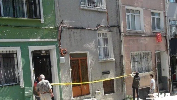 Beyoğlu'nda 2 gündür haber alınamayan yaşlı adam ölü bulundu