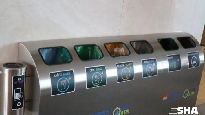 Çevre ve Şehircilik Bakanlığından ilk 'Sıfır Atık Belgesi' Zeytinburnu'na