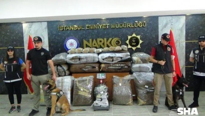 Depodan gelen ağır kokular polisi harekete geçirdi