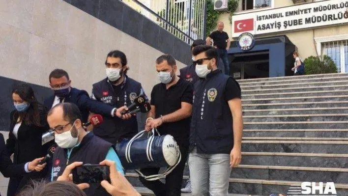 FETÖ'nün firari spikeri Erkan Akkuş adliyeye sevk edildi