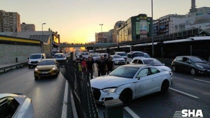 (Özel) E-5'te kaza sonrası yumruklar konuştu