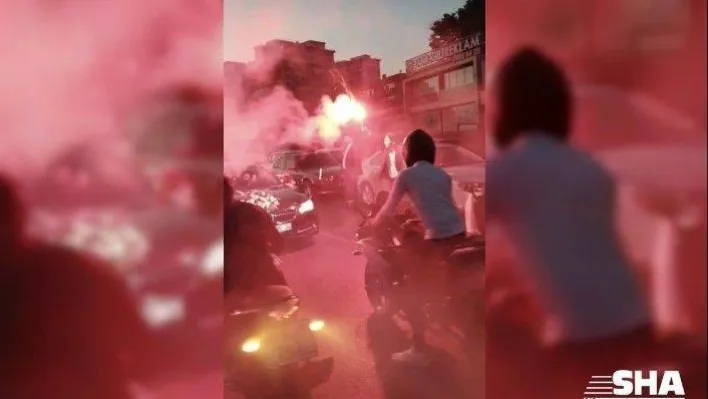 (Özel) İstanbul'da patinajlı, meşaleli ve kuralsız düğün konvoyu kamerada