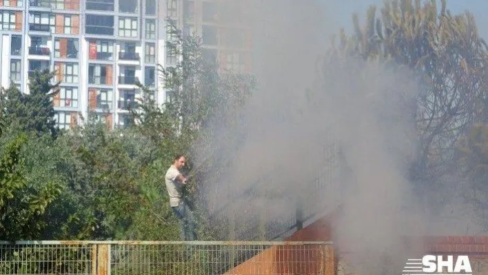 (Özel) Pendik'te yangını söndürmek için pazarcılar seferber oldu