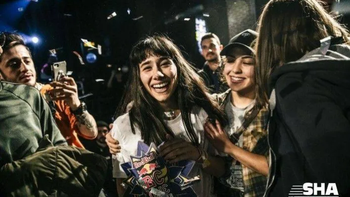 RedBull BC One E-Battle için B-Boy ve B-Girl'lerden tavsiyeler