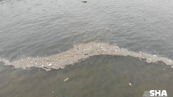 Yağmur sonrası İstanbul Boğazı'nda şok eden görüntü