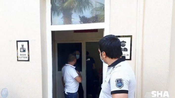 Evlendirme dairesinde para isteyen kişiyi polis gözaltına aldı