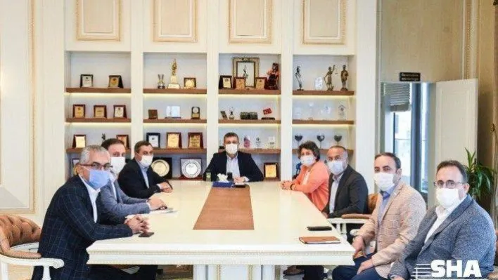 Korona virüs tedavisi biten başkan Bozkurt görevine başladı