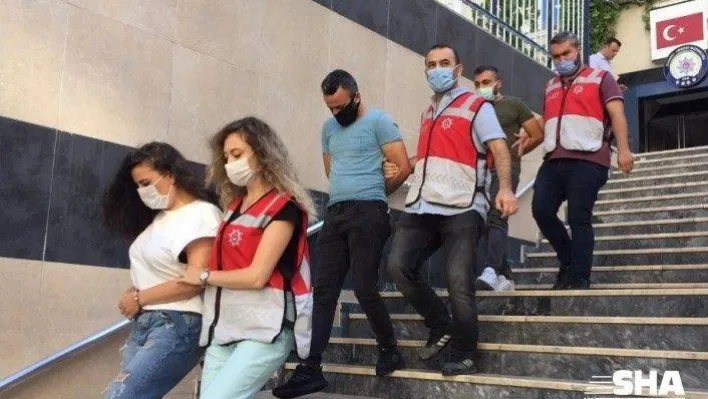 Müşteri kılığındaki dolandırıcı kadın, kuyumcuya sahte altını sattı