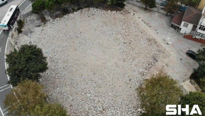 (Özel) 5.8'in üzerinden 1 yıl geçti, cami hala akıbetini bekliyor