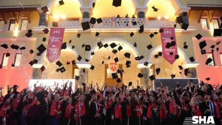 Pandemi yurt dışı eğitim fırsatını engellemiyor