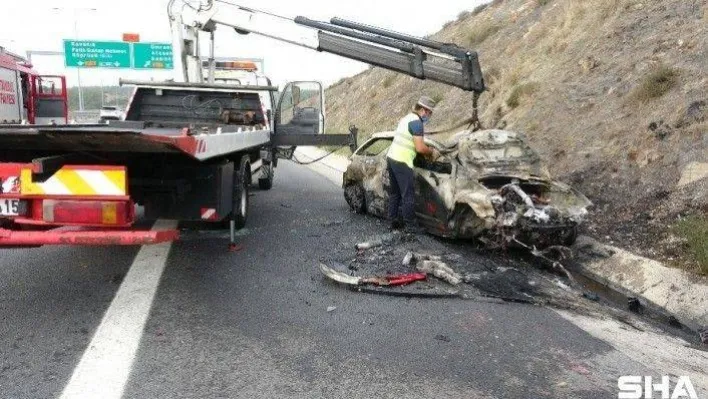 Emniyet şeridinde duran araca arkadan çarptı 1 yaralı